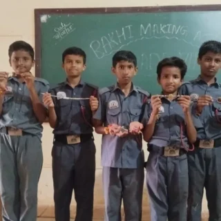Rakhi (1)