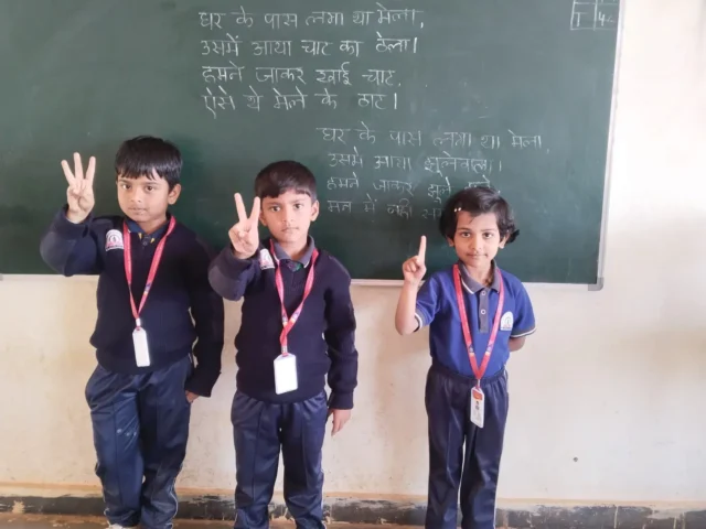 Hindi Handwriting Competition (10)