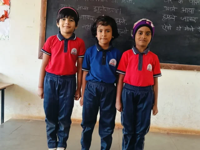 Hindi Handwriting Competition (13)