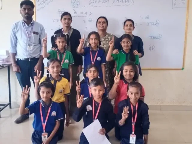 Hindi Handwriting Competition (3)