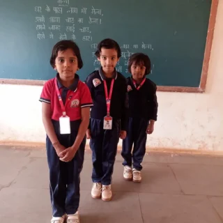 Hindi Handwriting Competition (4)