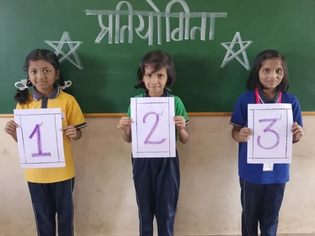 Hindi Handwriting Competition (7)